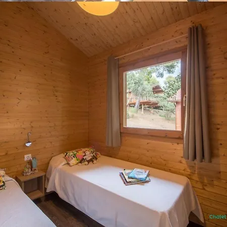Camping Cala Llevado مكان تخييم