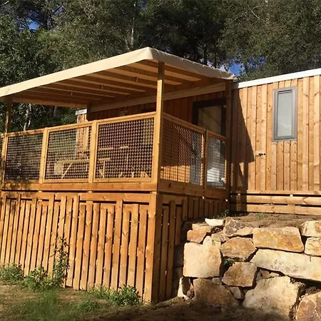 Camping Cala Llevado مكان تخييم توسا ذي مار