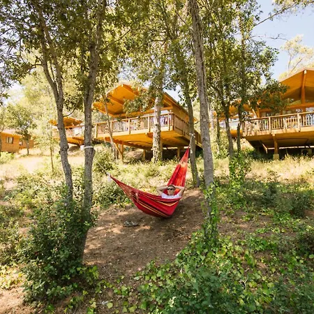 Camping Cala Llevado توسا ذي مار