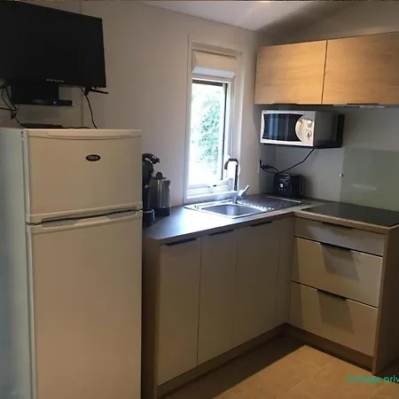 卡拉叶巴达露营酒店 滨海托萨